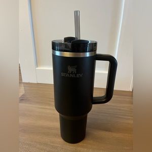 Stanley Quencher H2.0 FlowState Tumbler - 40 fl. oz. - EUC